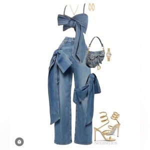 Beautiful 2 pc blue jean set with stretch